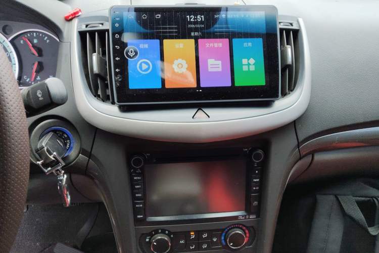 Used Chevrolet Epica 2013 1.8 SE Comfort Edition MT Audio And AC Panel