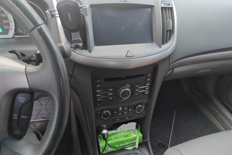 Used Chevrolet Epica 2013 1.8 SE Comfort Edition MT Audio And AC Panel