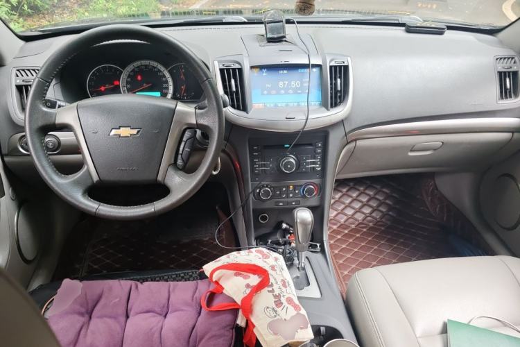 Used Chevrolet Epica 2013 1.8 SE Comfort Edition AT Center Console