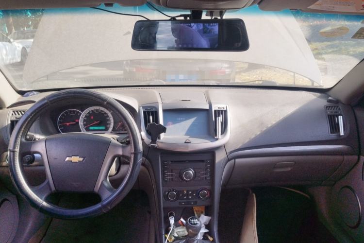 Used Chevrolet Epica 2013 1.8 SL ZhiZhen Edition MT Center Console