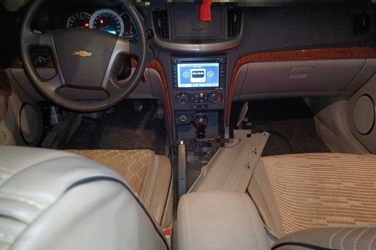 Used Chevrolet Epica 2013 1.8 SL ZhiZhen Edition MT Center Console