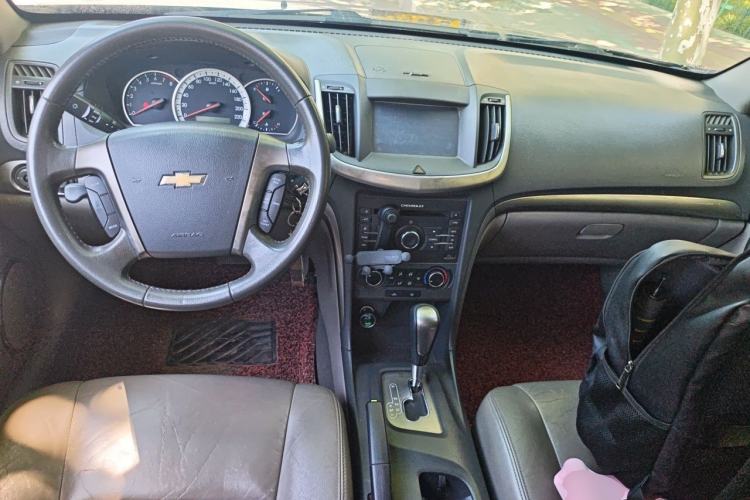 Used Chevrolet Epica 2013 1.8 SX Luxury Edition AT Center Console