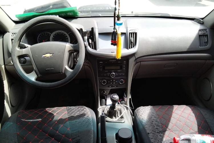 Used Chevrolet Epica 2013 1.8 SL ZhiZhen Edition MT Center Console