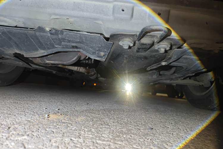 Used Chevrolet Epica 2013 1.8 SL ZhiZhen Edition MT Chassis Front