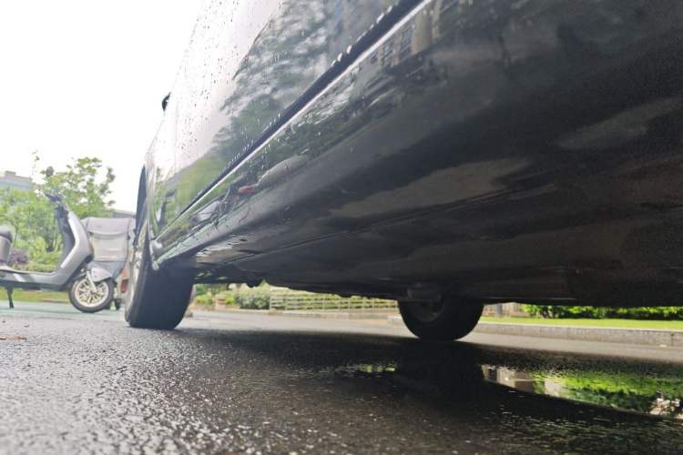 Used Chevrolet Epica 2013 1.8 SE Comfort Edition MT Chassis Front Right