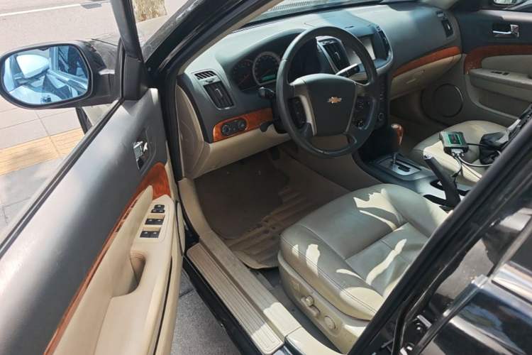 Used Chevrolet Epica 2013 1.8 SX Luxury Edition AT Driver Seat