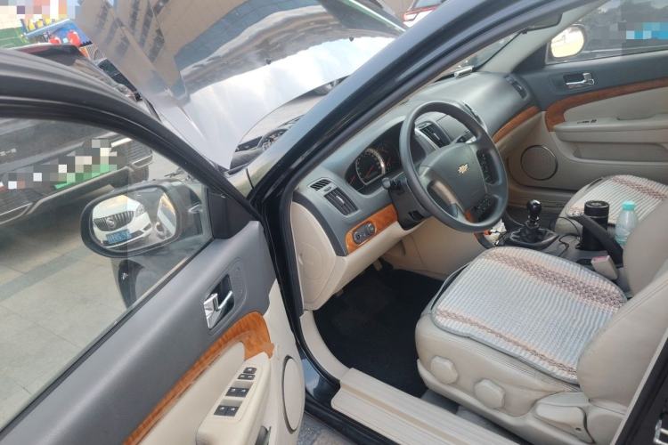 Used Chevrolet Epica 2013 1.8 SL ZhiZhen Edition MT Driver Seat