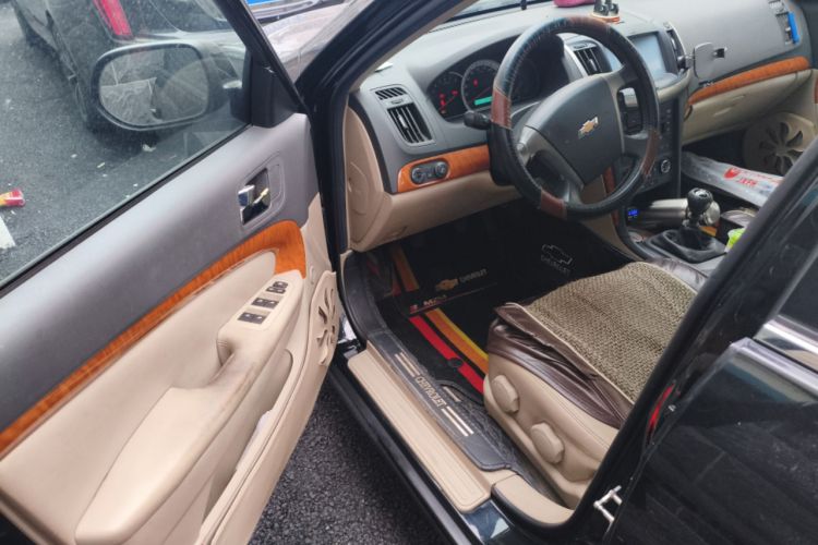 Used Chevrolet Epica 2013 1.8 SE Comfort Edition MT Driver Seat