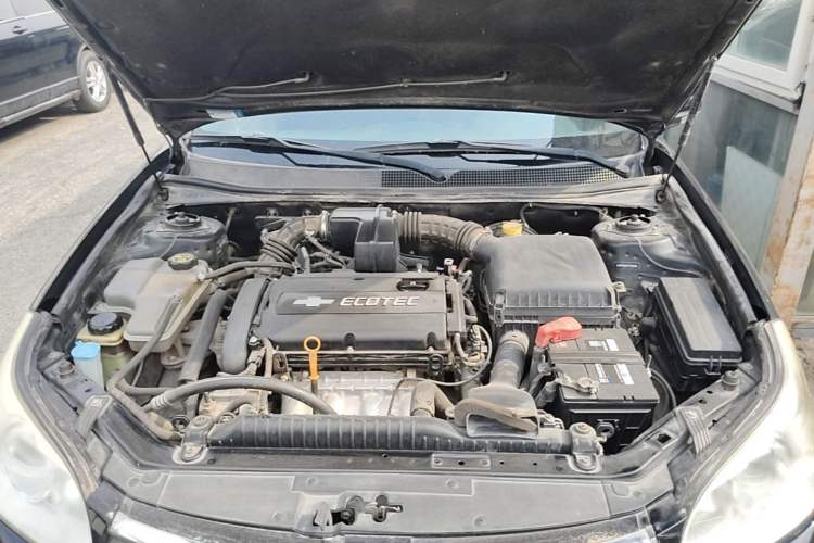 Used Chevrolet Epica 2013 1.8 SE Comfort Edition MT Engine Bay
