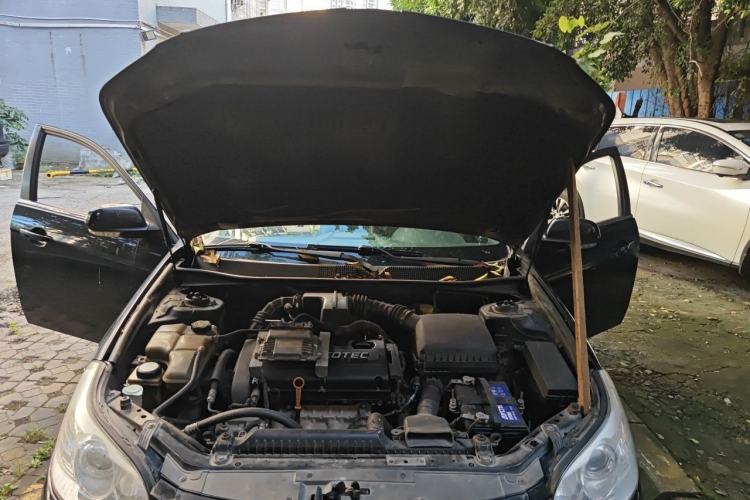 Used Chevrolet Epica 2013 1.8 SE Comfort Edition AT Engine Bay