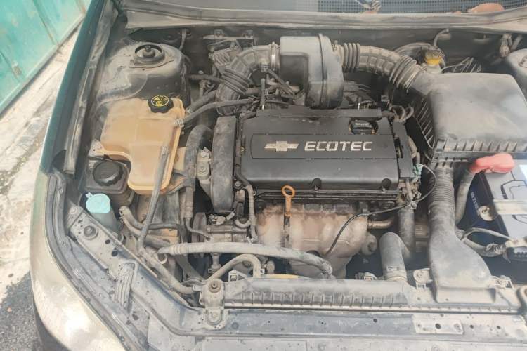 Used Chevrolet Epica 2013 1.8 SE Comfort Edition AT Engine Bay Right