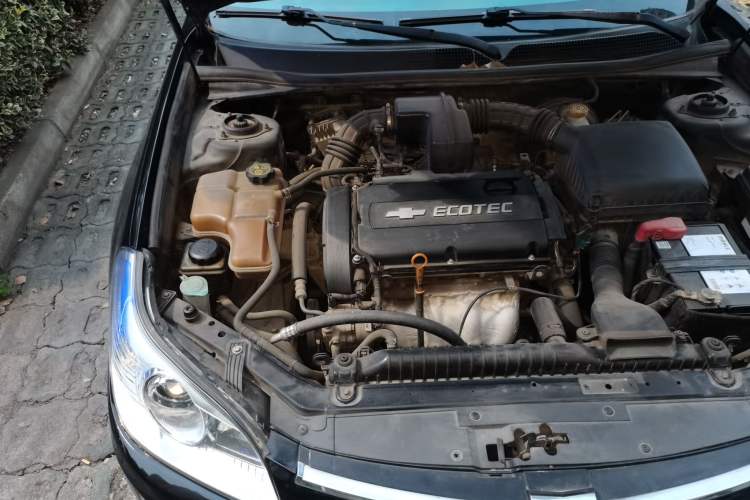 Used Chevrolet Epica 2013 1.8 SX Luxury Edition MT Engine Bay Right