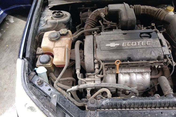 Used Chevrolet Epica 2013 1.8 SE Comfort Edition MT Engine Bay Right