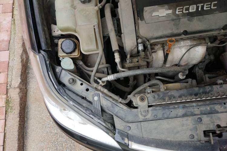 Used Chevrolet Epica 2013 1.8 SE Comfort Edition AT Engine Bay Right