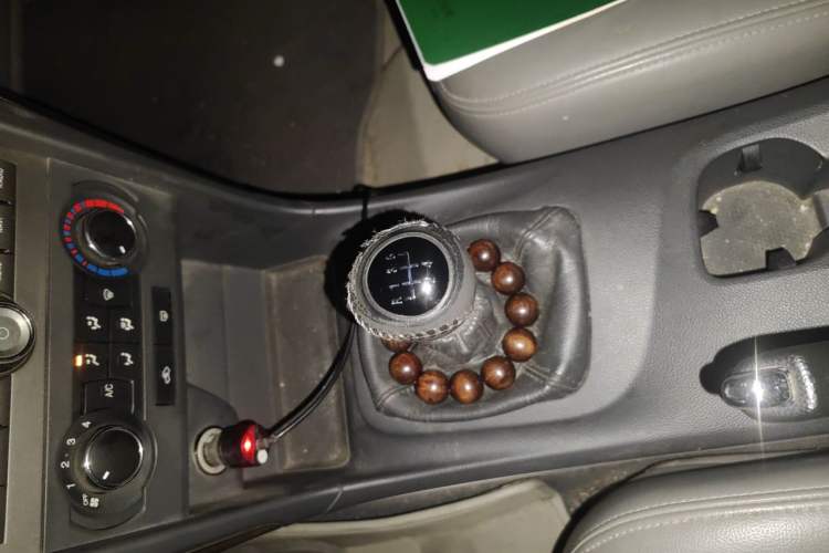Used Chevrolet Epica 2013 1.8 SL ZhiZhen Edition MT Gear Lever