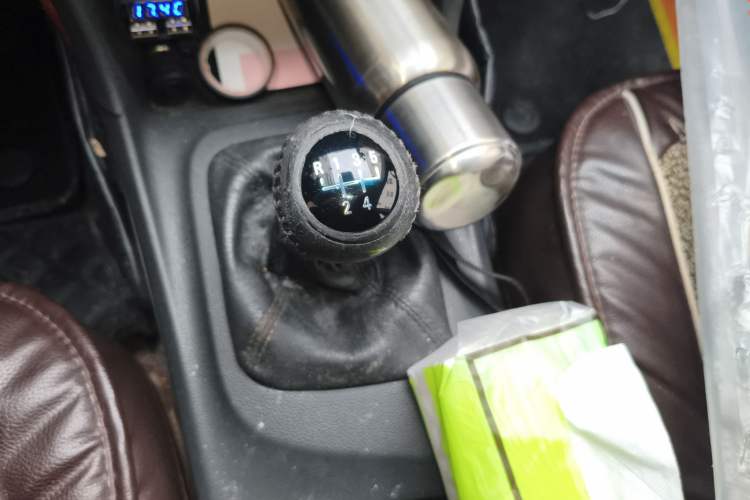 Used Chevrolet Epica 2013 1.8 SE Comfort Edition MT Gear Lever