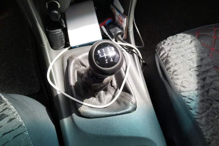 Used Chevrolet Epica 2013 1.8 SL ZhiZhen Edition MT Gear Lever