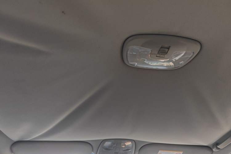 Used Chevrolet Epica 2013 1.8 SE Comfort Edition MT Headliner