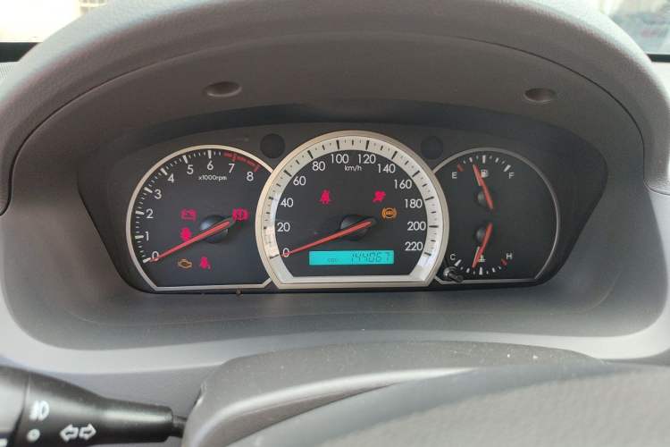 Used Chevrolet Epica 2013 1.8 SL ZhiZhen Edition MT Instrument Cluster