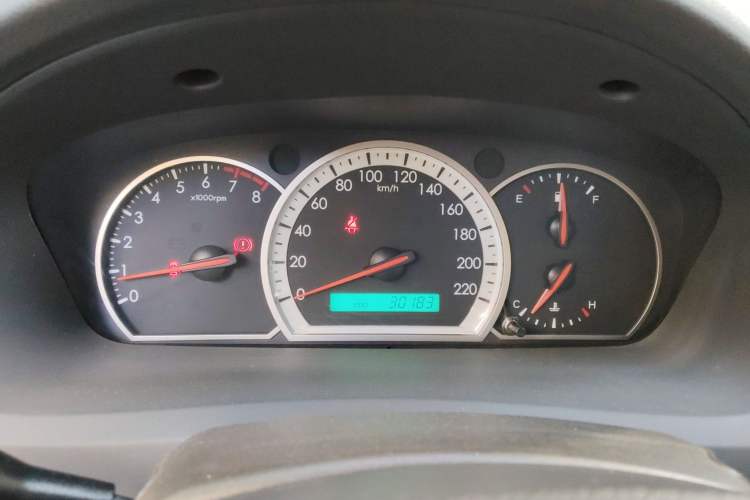 Used Chevrolet Epica 2013 1.8 SE Comfort Edition MT Instrument Cluster