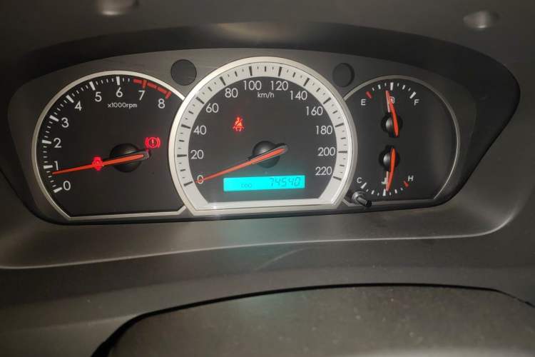 Used Chevrolet Epica 2013 1.8 SL ZhiZhen Edition MT Instrument Cluster