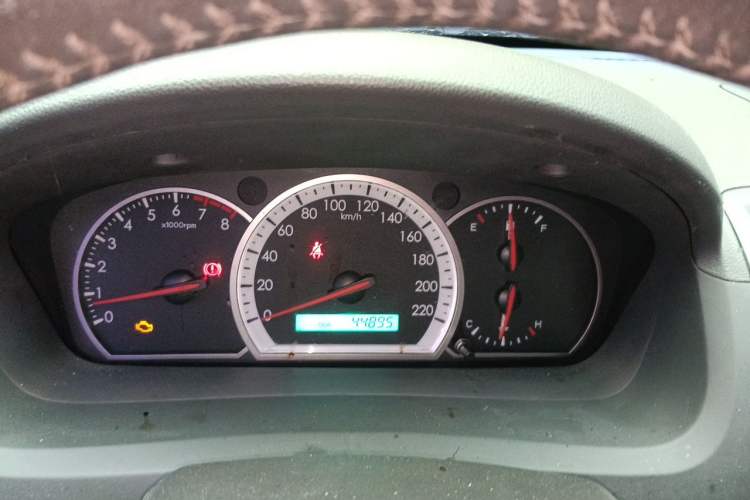 Used Chevrolet Epica 2013 1.8 SE Comfort Edition MT Instrument Cluster