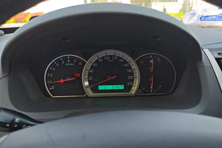 Used Chevrolet Epica 2013 1.8 SE Comfort Edition MT Instrument Cluster