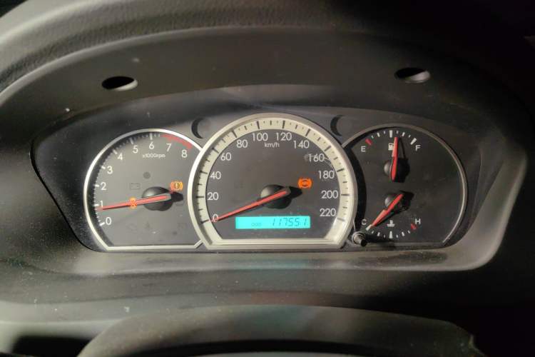 Used Chevrolet Epica 2013 1.8 SE Comfort Edition MT Instrument Cluster