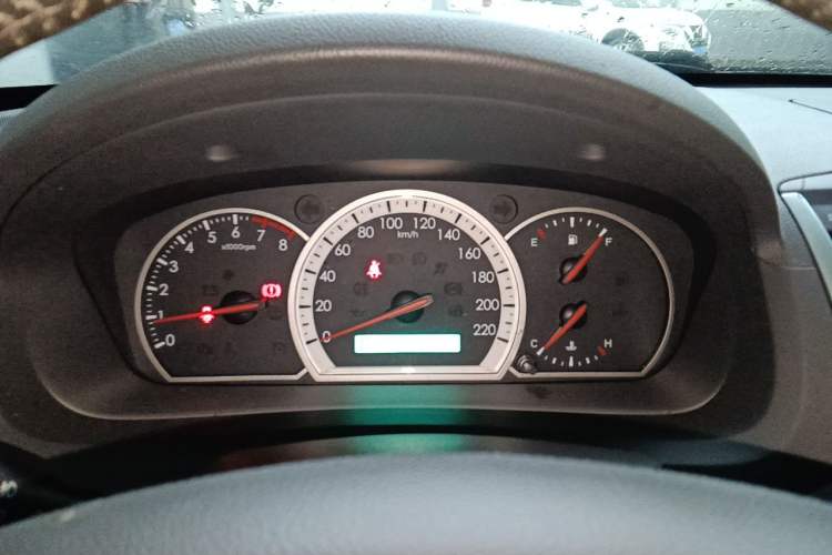 Used Chevrolet Epica 2013 1.8 SE Comfort Edition AT Instrument Cluster