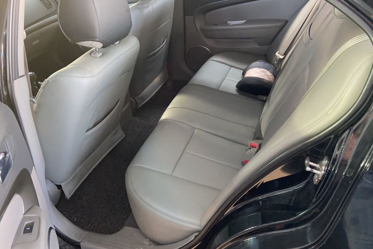 Used Chevrolet Epica 2013 1.8 SE Comfort Edition MT Interior 1