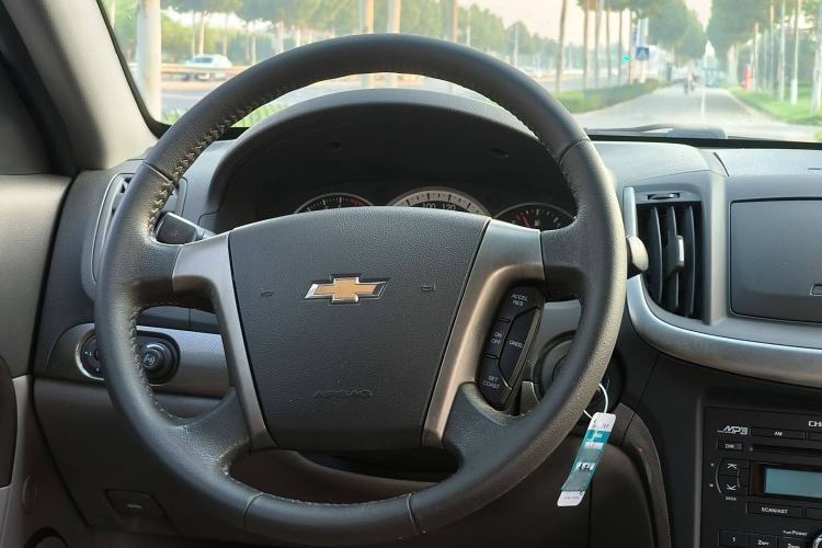 Used Chevrolet Epica 2013 1.8 SE Comfort Edition MT Interior 14