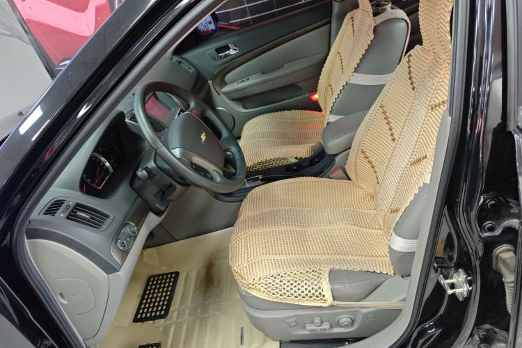 Used Chevrolet Epica 2013 1.8 SX Luxury Edition AT Left Front Seat