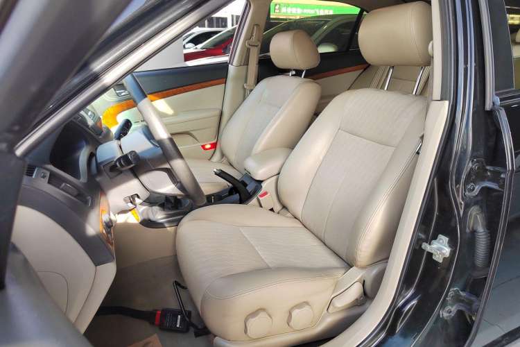 Used Chevrolet Epica 2013 1.8 SL ZhiZhen Edition MT Left Front Seat