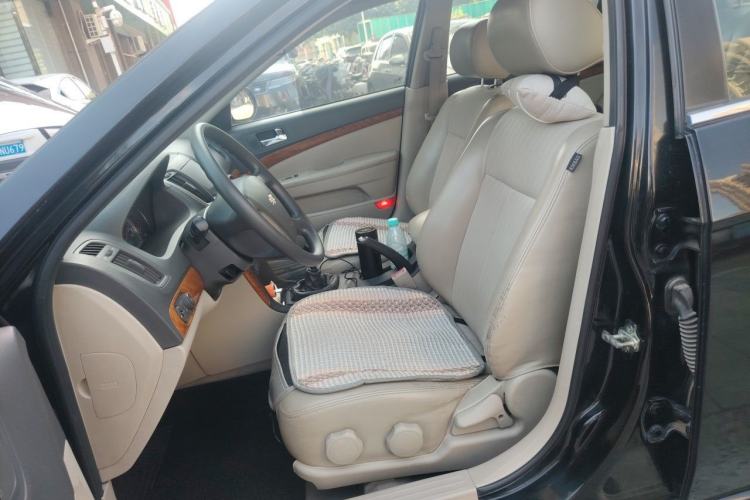 Used Chevrolet Epica 2013 1.8 SL ZhiZhen Edition MT Left Front Seat