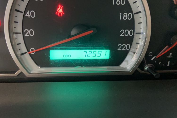 Used Chevrolet Epica 2013 1.8 SE Comfort Edition MT Odometer Close Up