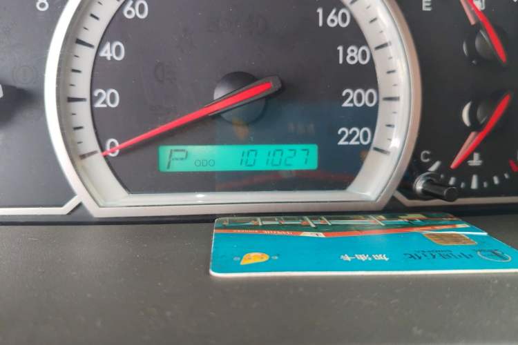 Used Chevrolet Epica 2013 1.8 SX Luxury Edition AT Odometer Close Up