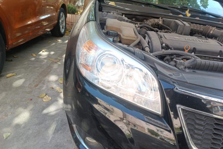 Used Chevrolet Epica 2013 1.8 SX Luxury Edition AT Right Front Headlight