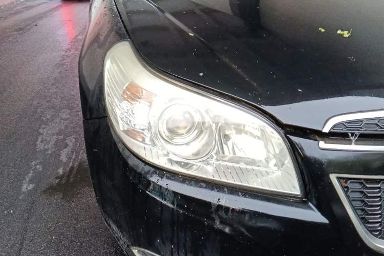 Used Chevrolet Epica 2013 1.8 SE Comfort Edition AT Right Front Headlight