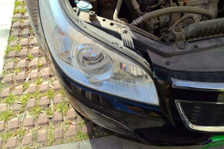 Used Chevrolet Epica 2013 1.8 SX Luxury Edition AT Right Front Headlight