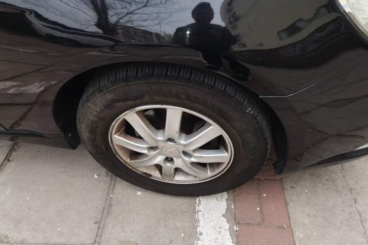 Used Chevrolet Epica 2013 1.8 SL ZhiZhen Edition MT Right Front Wheel Hub