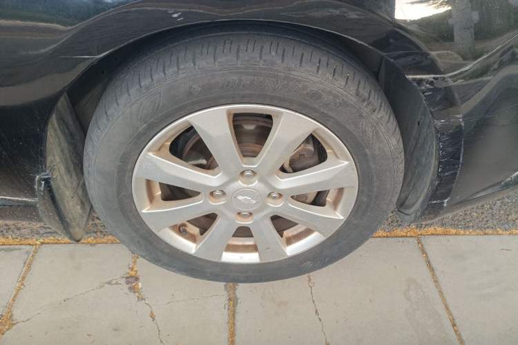 Used Chevrolet Epica 2013 1.8 SX Luxury Edition AT Right Front Wheel Hub