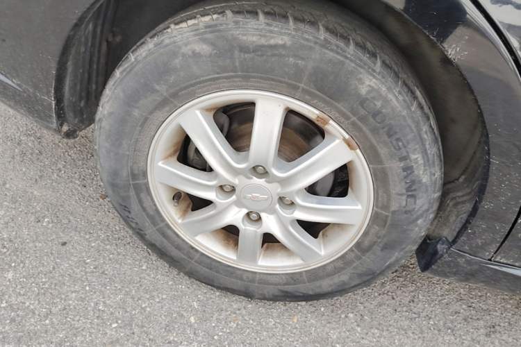 Used Chevrolet Epica 2013 1.8 SE Comfort Edition MT Right Rear Wheel Hub