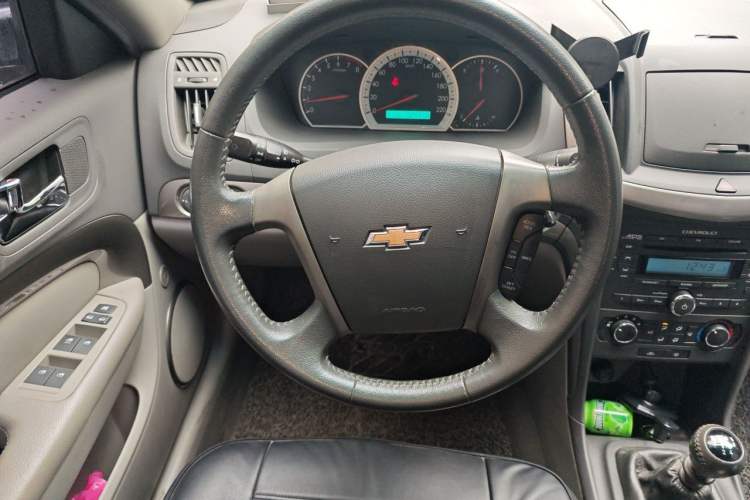 Used Chevrolet Epica 2013 1.8 SE Comfort Edition MT Steering Wheel