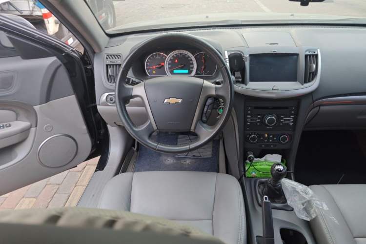 Used Chevrolet Epica 2013 1.8 SE Comfort Edition MT Steering Wheel