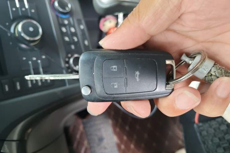 Used Chevrolet Epica 2013 1.8 SE Comfort Edition AT Vehicle Key
