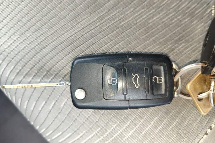 Used Chevrolet Epica 2013 1.8 SL ZhiZhen Edition MT Vehicle Key
