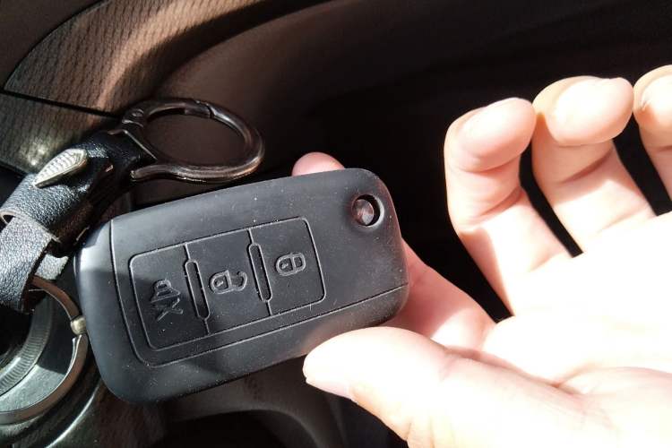 Used Chevrolet Epica 2013 1.8 SL ZhiZhen Edition MT Vehicle Key