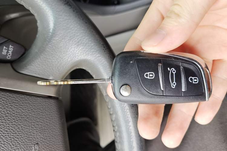 Used Chevrolet Epica 2013 1.8 SX Luxury Edition AT Vehicle Key