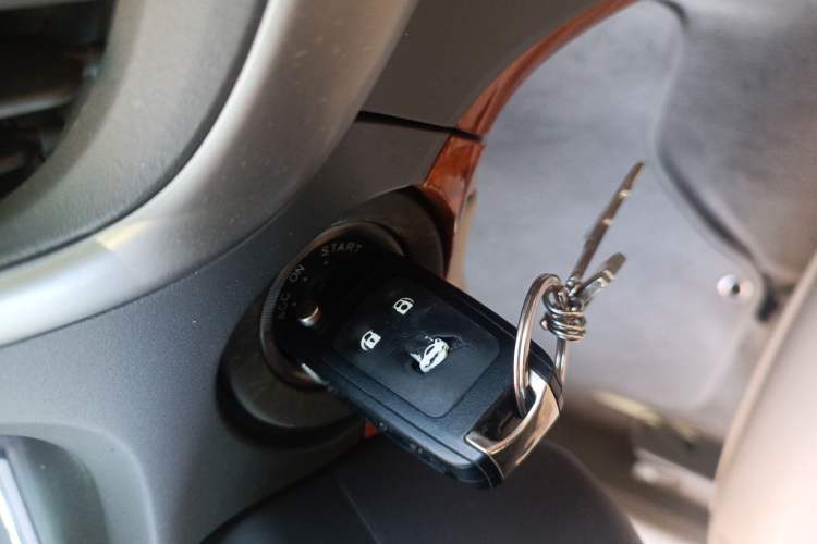 Used Chevrolet Epica 2013 1.8 SX Luxury Edition AT Vehicle Key