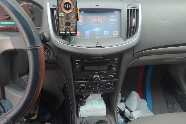 Used Chevrolet Epica 2013 1.8 SL ZhiZhen Edition MT Audio And AC Panel